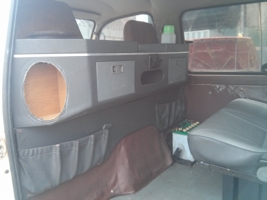 ขายรถตู้ isuzu Buddy  พร้อมใช้งาน