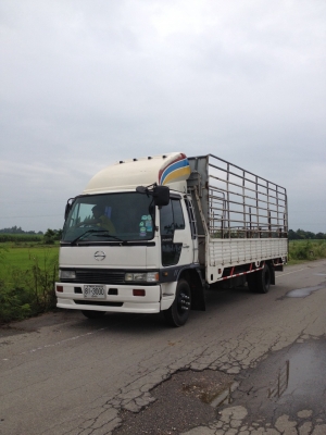 ขาย HINO เครื่อง HO7D 195  ยาว 7.20 เมตร ยาง 8.25 -16