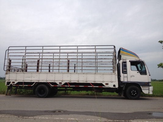 ขาย HINO เครื่อง HO7D 195  ยาว 7.20 เมตร ยาง 8.25 -16