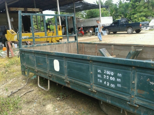 ขาย กระบะสี่ล้อกลาง