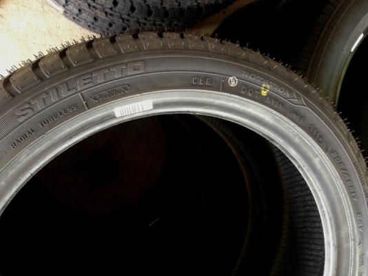 - ขายยางใหม่  205/45/17