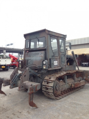 ท่านใดสนใจรถดัน CATEROILLAR D6D ตีนไก่ รถนำเข้ามือ 2 จากญี่ปุ่น