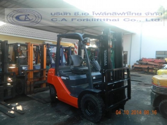 ขายรถ โฟล์คลิฟท์ TOYOTA รุ่น 8-FD25