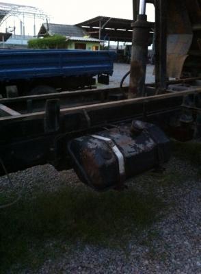 ขายหกล้อHINO KL ดั้มเกษตรยาว5เมตร กว้าง2.20เมตร หัวบางเดิมไม่เคยทำสี คัสซีสวยมากๆ เครื่องเดิมแน่นไม่หลวม ยาง8.25ขอบ20 ยางดี ทะเบียนพร้อมโอน