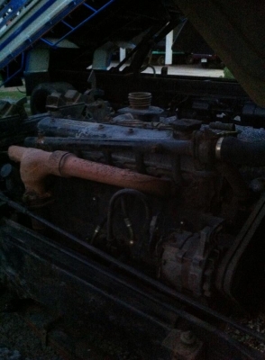 ขายหกล้อHINO KL ดั้มเกษตรยาว5เมตร กว้าง2.20เมตร หัวบางเดิมไม่เคยทำสี คัสซีสวยมากๆ เครื่องเดิมแน่นไม่หลวม ยาง8.25ขอบ20 ยางดี ทะเบียนพร้อมโอน