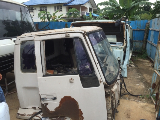 หัวเก๋งร็อกกี้3หัวISUZU หัวนอก สภาพดี1หัว... ต้องเก็บงานเยอะ2หัว ขาย...ยกเลิกกิจการไม่มีช่าง