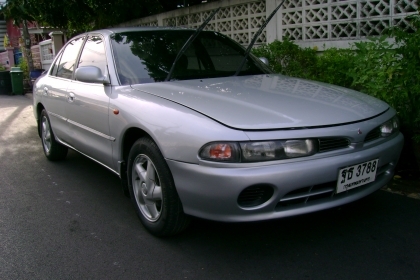 MITSUBISHI ULTIMA 2000 CC เกียร์ AUTO ติด LPG สภาพดี 45,000.-