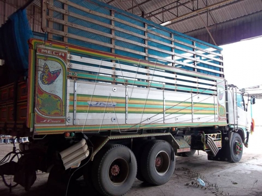 ขาย Mega 260 แรง ยูโรทู ปี 49 / พ่วงแม่ลูกดั๊ม ( รถสวยบางเดิม )