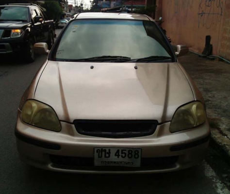 civic ตาโต เครื่อง b20 เกียร์ออโต้ มีเครื่องเสียง ราคาเบาๆ 79,000 บาท