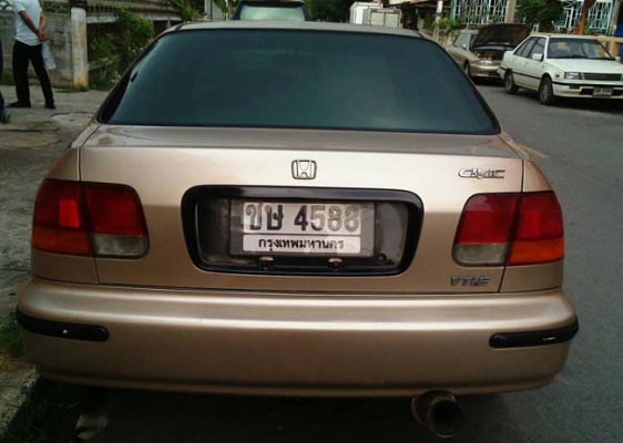 civic ตาโต เครื่อง b20 เกียร์ออโต้ มีเครื่องเสียง ราคาเบาๆ 79,000 บาท