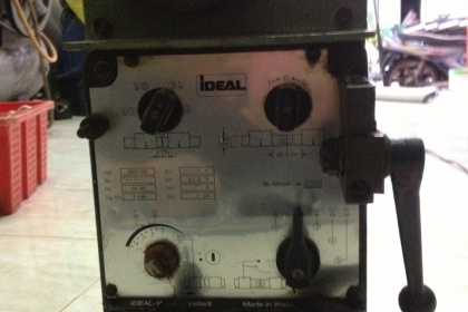 เครื่องเชื่อมต่อใบเลื่อยสายพานสภาพพร้อมใช้งานครับเดิมๆครับของเยอรมันแท้ครับราคานี้คุ้มครับ