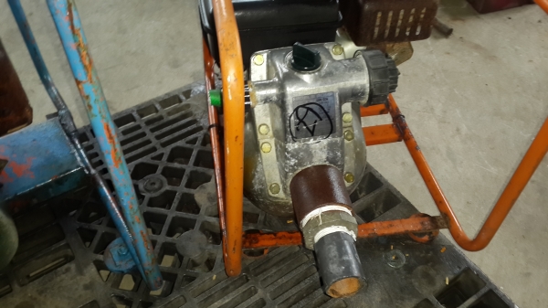 ปั้มน้ำ  เล็ก กลาง สวย