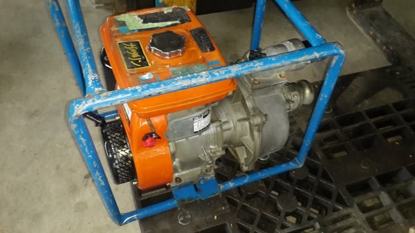 ปั้มน้ำ  เล็ก กลาง สวย