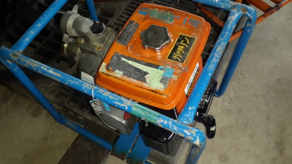 ปั้มน้ำ  เล็ก กลาง สวย