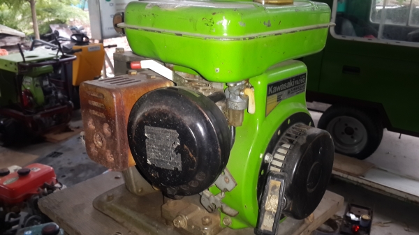 ปั้มน้ำ  เล็ก กลาง สวย