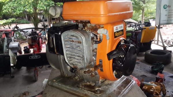 ปั้มน้ำ  เล็ก กลาง สวย