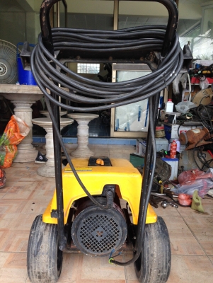 อัดฉีด wapของเยอรมัน ไฟ 380 v มอเตอร์ 6.1 kw แรงดัน 210 Bar