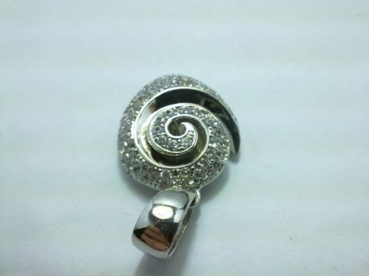 จี้เงินใหญ่ฝังรัสเซีย