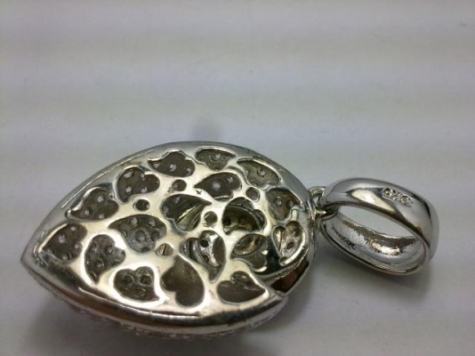 จี้เงินใหญ่ฝังรัสเซีย