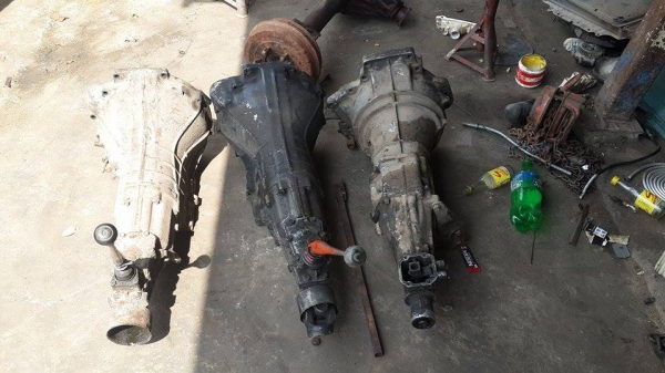 ตัวเรื่องและเกียรรถยนต์