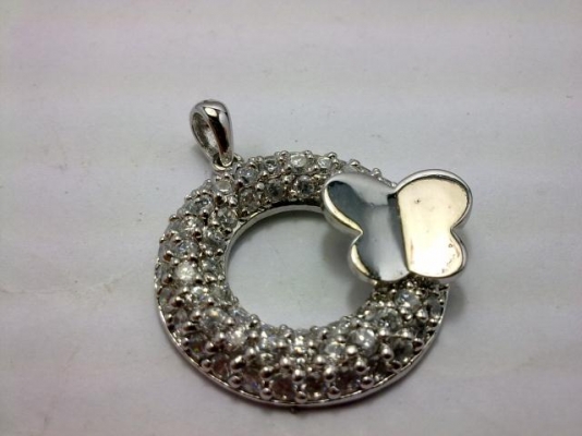 จี้เงินฝังเพชรรัสเซีย