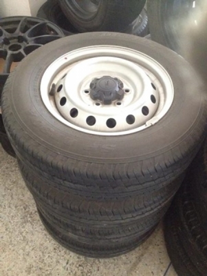 ขายล้อกระทะขอบ16 6รู139 พร้อมยางน้องๆป้ายแดง  Dunlop 215/70/16