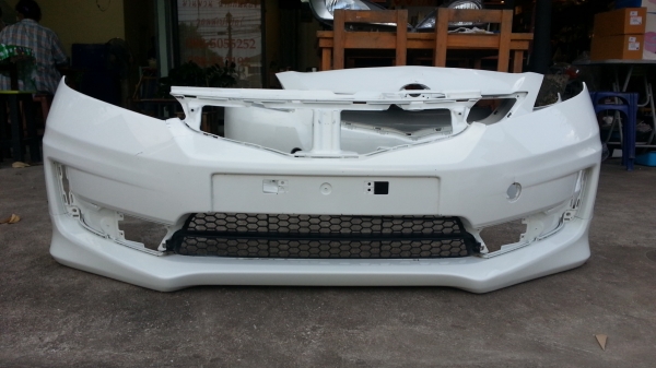 กันชนหหน้า Jazz ของแท้มือสอง