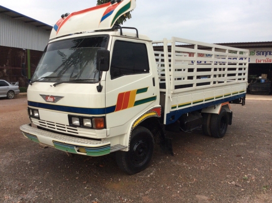 ขายHINO KM777 รถห้างแท้ เครื่องดี ครัทซีสวย ขาย370,000 บาท