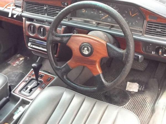 ขาย Benz 190e เกียร์ออโต้ รถสวย สภาพเดิม 78000 ขาย Benz 190e เกียร์ออโต้ รถสวย สภาพเดิม 78000