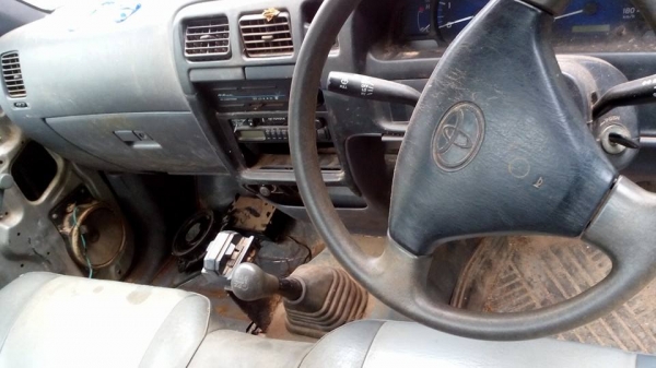 ดีโฟร์ดี2003เล่มพร้อมภาษีไม่ขาด ดีโฟร์ดี2003เล่มพร้อมภาษีไม่ขาด