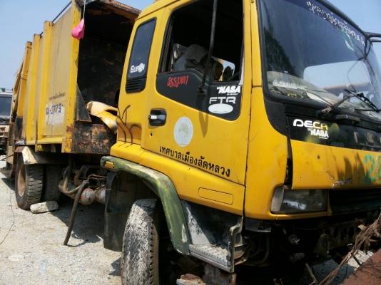 ขายรถ6ล้อหัวคัสซี ถูกๆตามสภาพ