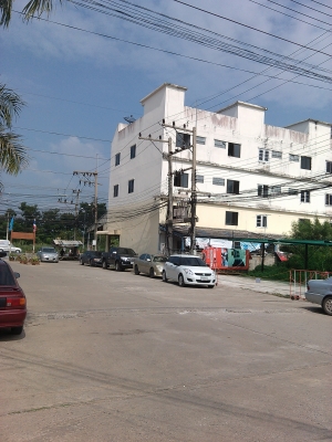 อาคารพาณิชย์ 3.5 ชั้น 2 คูหา