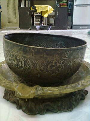 ขันเงินงานเก่าลายสวย