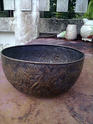 ขันเงินงานเก่าลายสวย