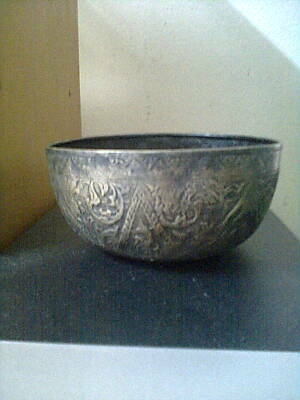 ขันเงินงานเก่าลายสวย