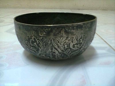 ขันเงินงานเก่าลายสวย