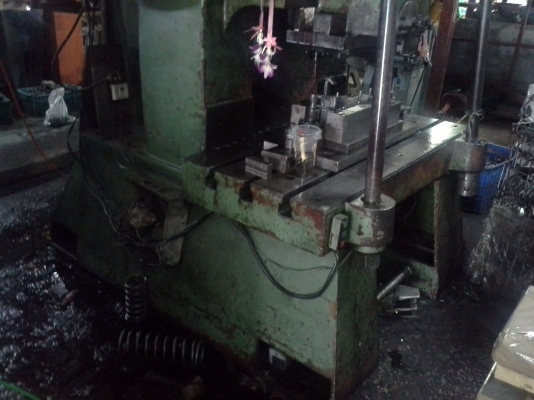 เครื่องปั๊ม 150 ตัน เดินเฟือง พร้อมใช้งาน ยังใช้ปั๊มงานอยู่ประจำ ราคานี้รวมค่ารถเครนยก ขนย้าย และ ติดตั้งให้ทั้งหมดแล้วครับ เครื่องปั๊ม 150 ตัน เดินเฟือง พร้อมใช้งาน ยังใช้ปั๊มงานอยู่ประจำ ราคานี้รวมค่ารถเครนยก ขนย้าย และ ติดตั้งให้ทั้งหมดแล้วครับ