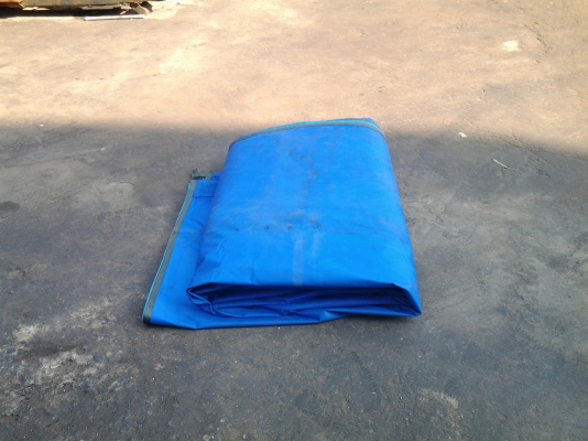 ขายผ้าใบคุมรถ10ล้อ ของใหม่นอกกันฝน กว้าง4.50เมตรยาว7.70เมตร ขาย 5500 บาทครับ มี50ชุด