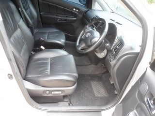 TOYOTA WISH 2.0 Q Limited AUTO ปี 2006 จัดไฟแนนซ์ได้  T.086-527-9533