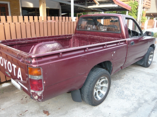 ขายTOYOTA   LN 80  แท้