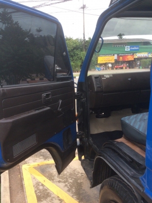 .ISUZU NPR115 รถห้างแท้ เครื่องดี ขับดี ครัทซีสวย ขาย 390,000 บาท