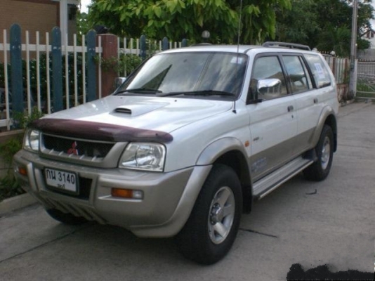 ขายด่วน G-wagon 2.8 turbo 4WD auto ปี.03 T.080-9554441