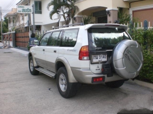 ขายด่วน G-wagon 2.8 turbo 4WD auto ปี.03 T.080-9554441
