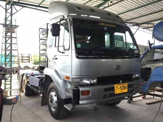 รับ เคาะ เก็บผุ ทำสี เพนท์ลาย ตัวถังรถบรรทุก