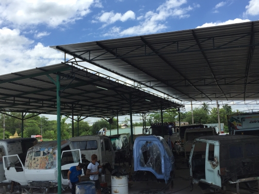 รับ เคาะ เก็บผุ ทำสี เพนท์ลาย ตัวถังรถบรรทุก