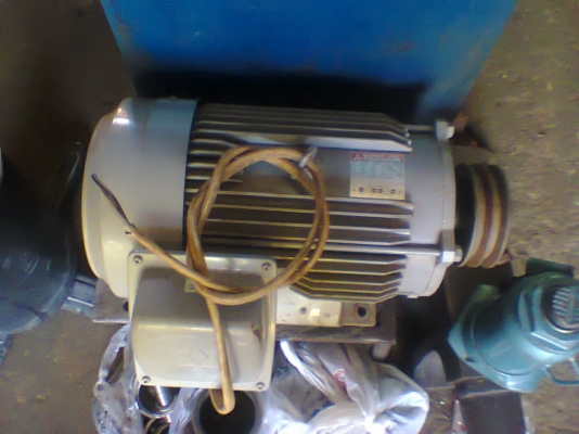 มอเตอร์ Mitsubishi 10 HP ( 7.5 KW ) 4 POLE