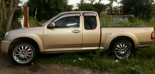 หลุดจองขายถูก Isuzu Dmax ปี 05 แก๊ส Lpg 2j vvti หลุดจองขายถูก Isuzu Dmax ปี 05 แก๊ส Lpg 2j vvti