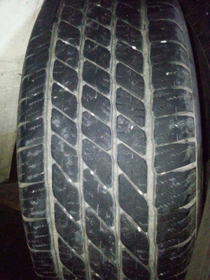 ขายยาง Michelin ขนาด 265/65 R17 ยางปี 2012 ขายยาง Michelin ขนาด 265/65 R17 ยางปี 2012