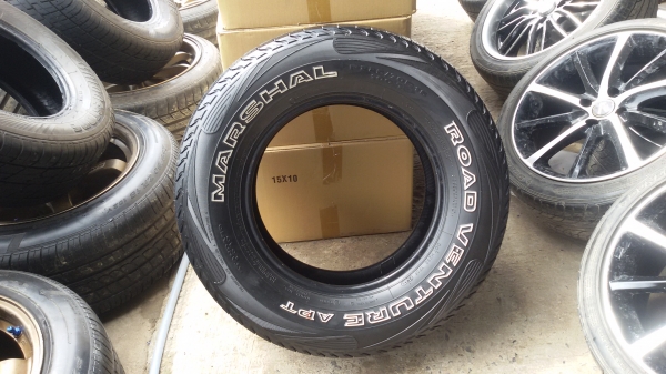 ขายยาง 225 70 15 ปี11ชุดละ6500