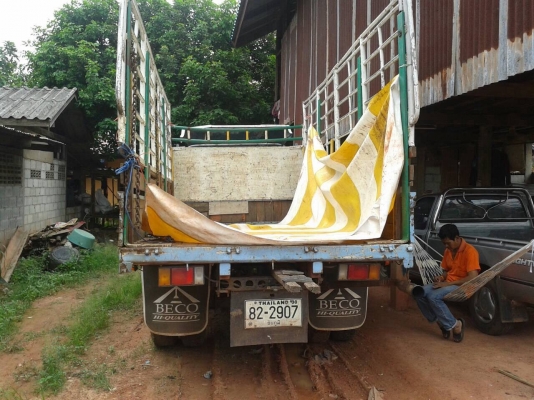 ขายรถสวย 6 ล้อ NPR66LX5T เครื่อง 4HF1 120 แรงม้าฝาขาว คัสซีสวยจัดตลอดเส้น เก๋งสวยไม่ผุ ทะเบียนเต็มพร้อมโอน ราคาต่อรองได้ครับ